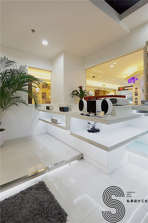 成都私享高端店铺装修设计 —KEF进口音响店铺装修