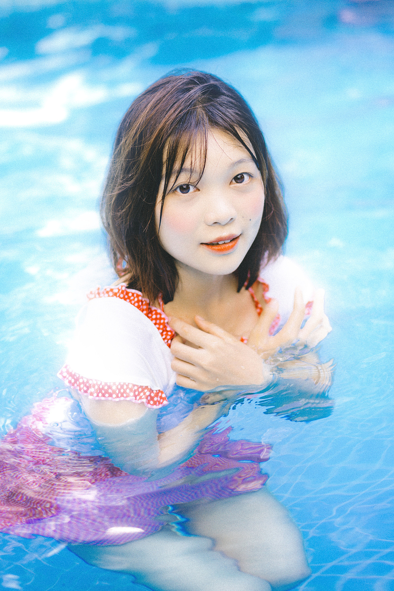 夏日（圖ZMjY0MDEwNTY4） - 人像攝影 - 站酷設(shè)計(jì)師拍照的嘎嘎鴨原創(chuàng)素材 - 站酷ZCOOL