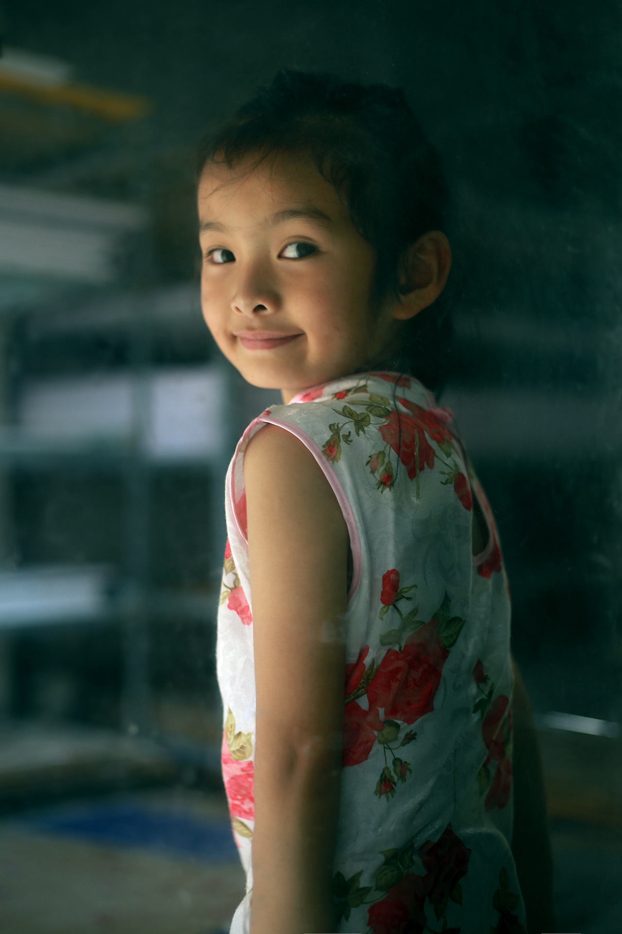 夏天到了,小美女都出来了。