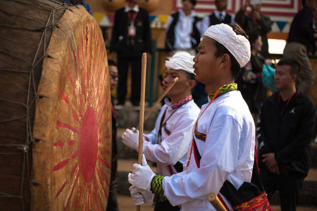德宏景颇族目瑙纵歌节