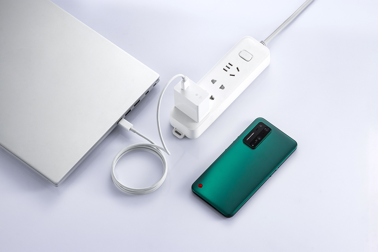 Smartisan 65W GaN 快速充电器