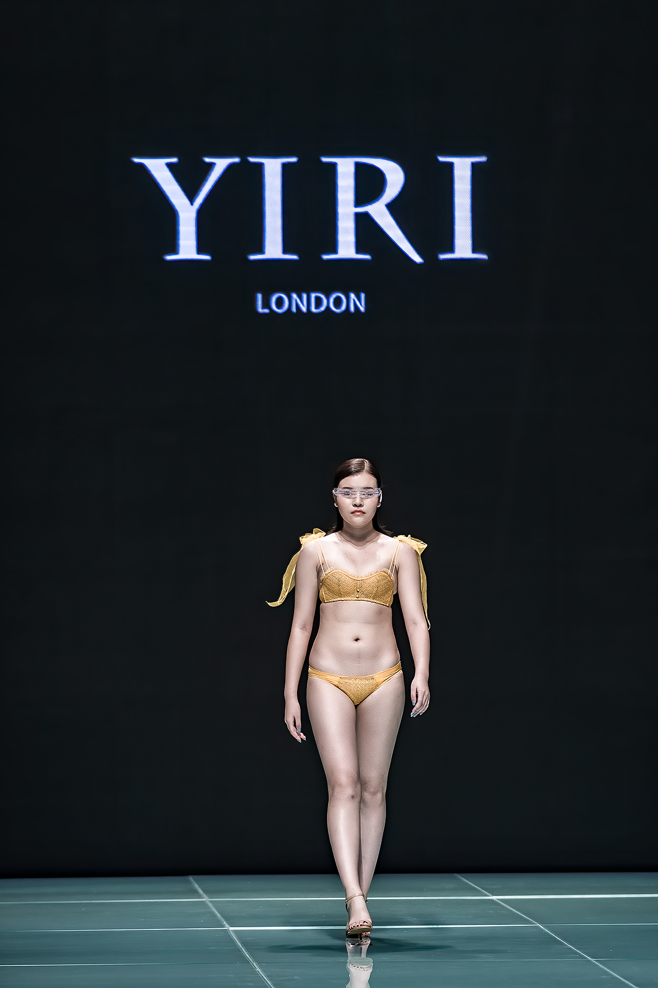 北京时装周YIRI 2020S/S新品发布会