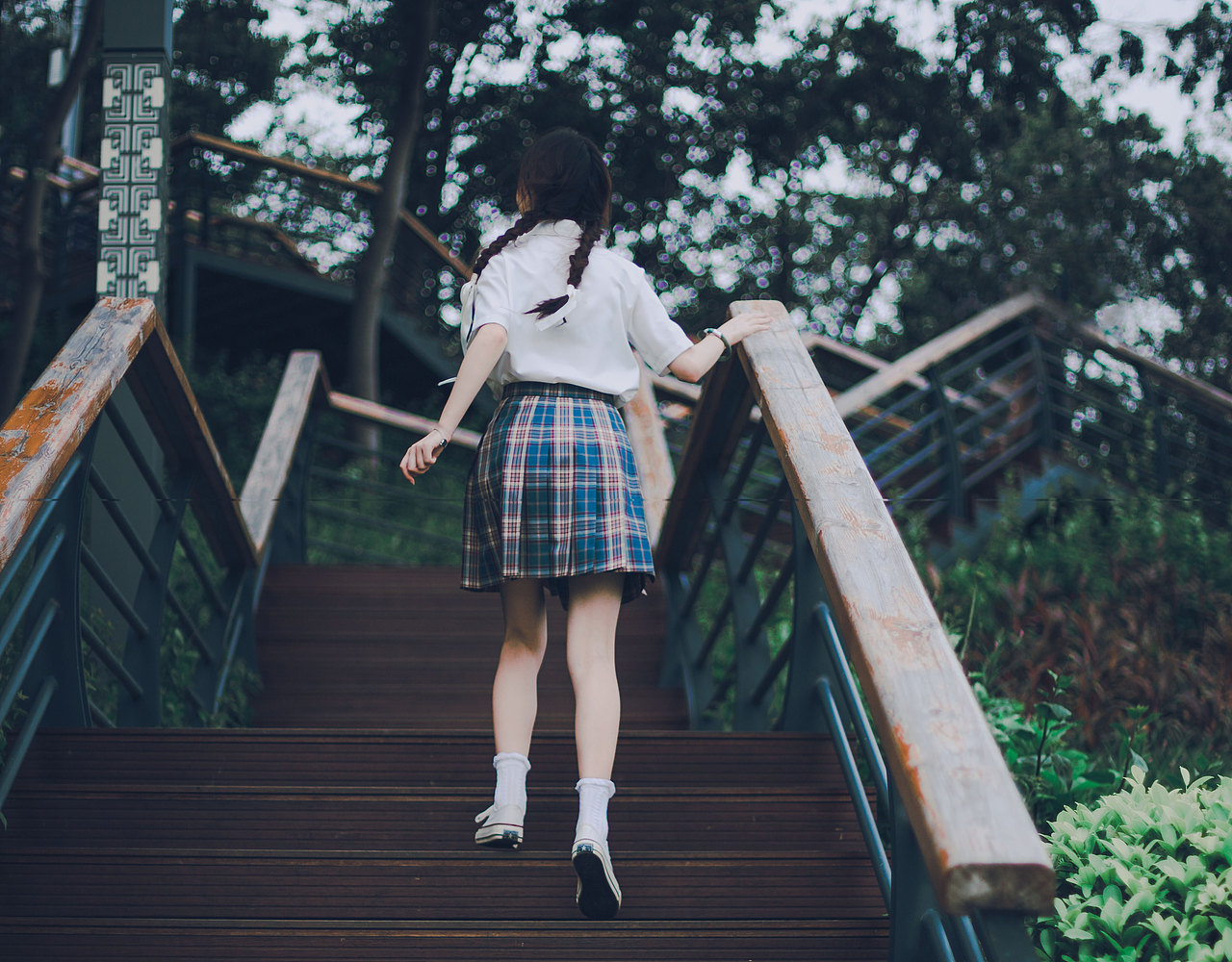 人像摄影小清新写真公园草地jk人像