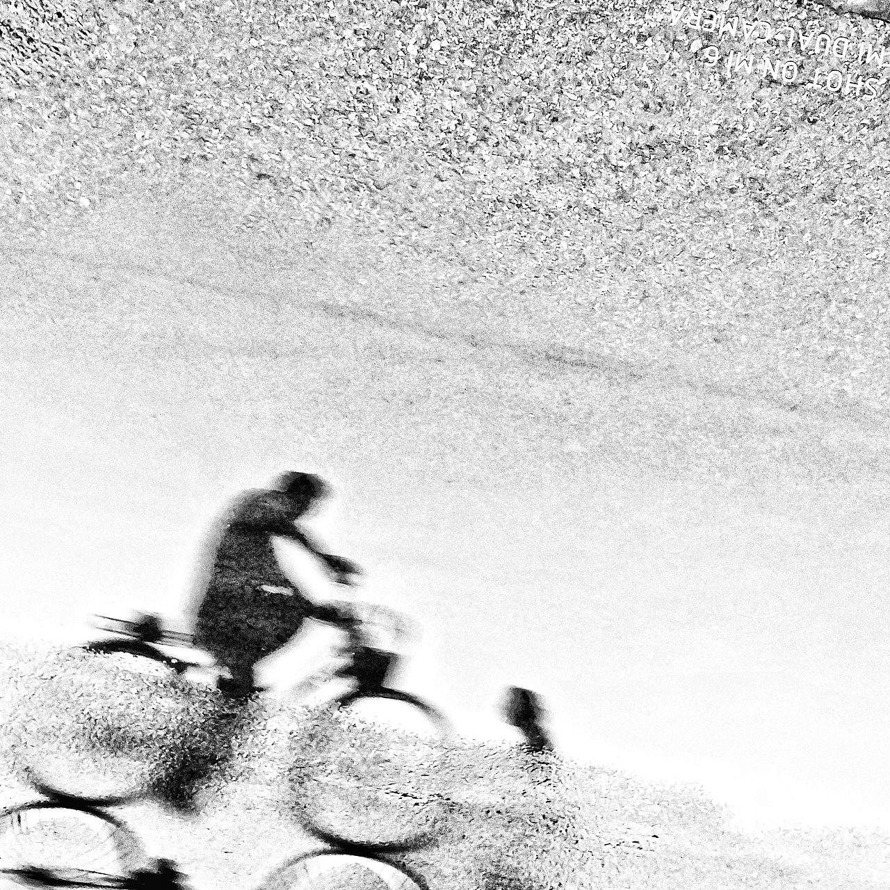 雨行人（图ZODkxMTY5MjA=） - 人像摄影 - 站酷设计师戴帽子的那个路遥原创素材 - 站酷ZCOOL