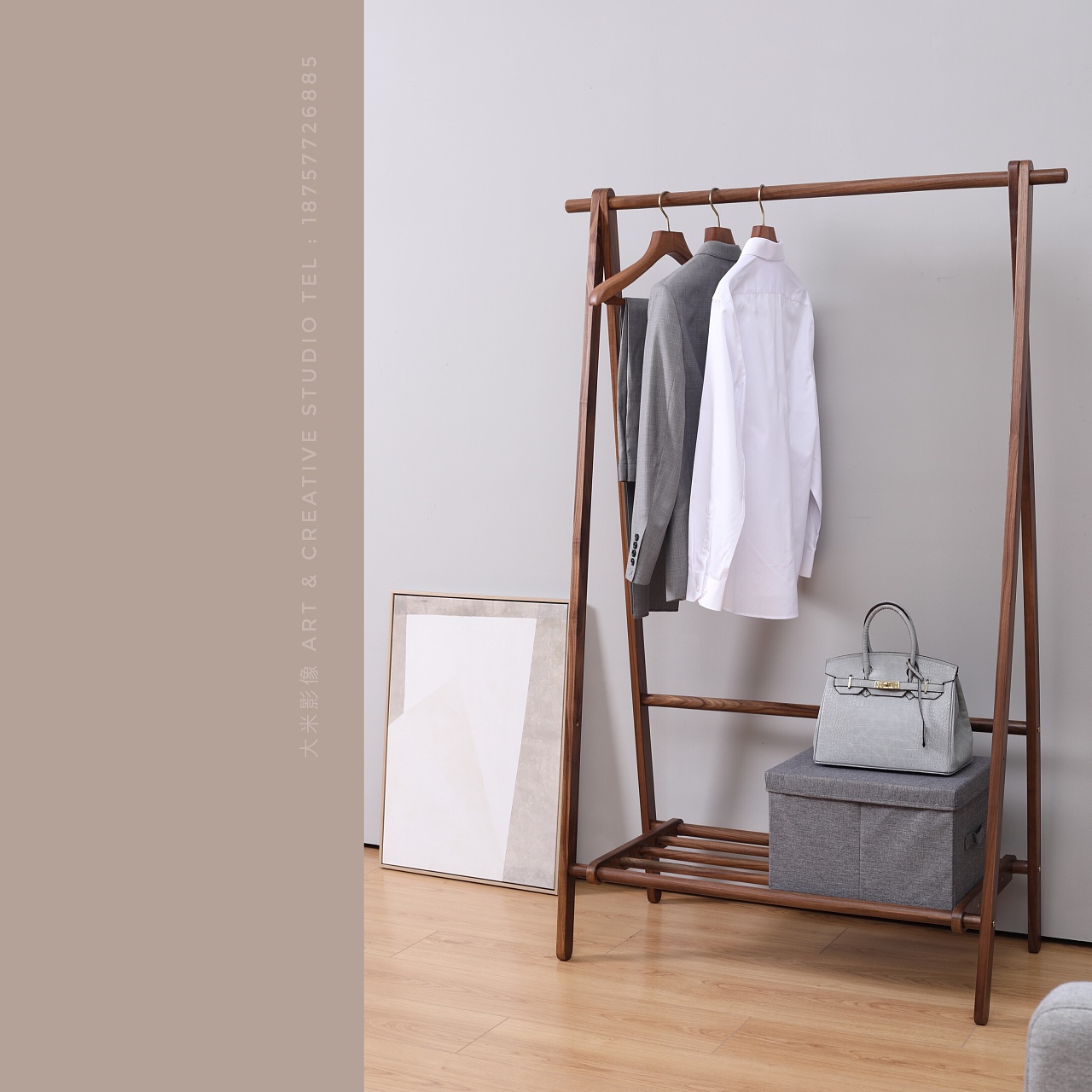 家居用品衣架裤架胡桃木衣架拍摄