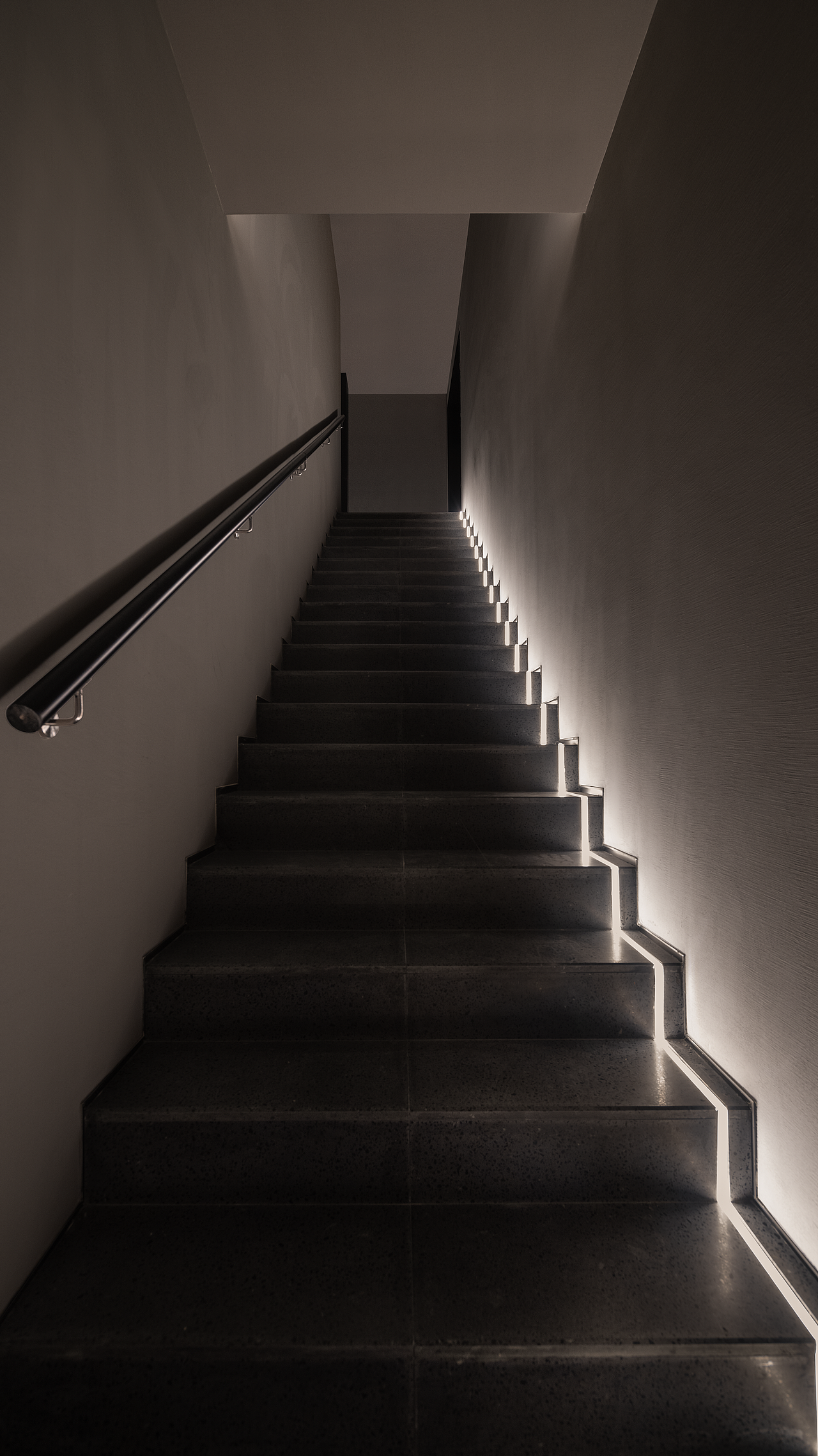 重庆AGH年代元禾艺术设计办公室