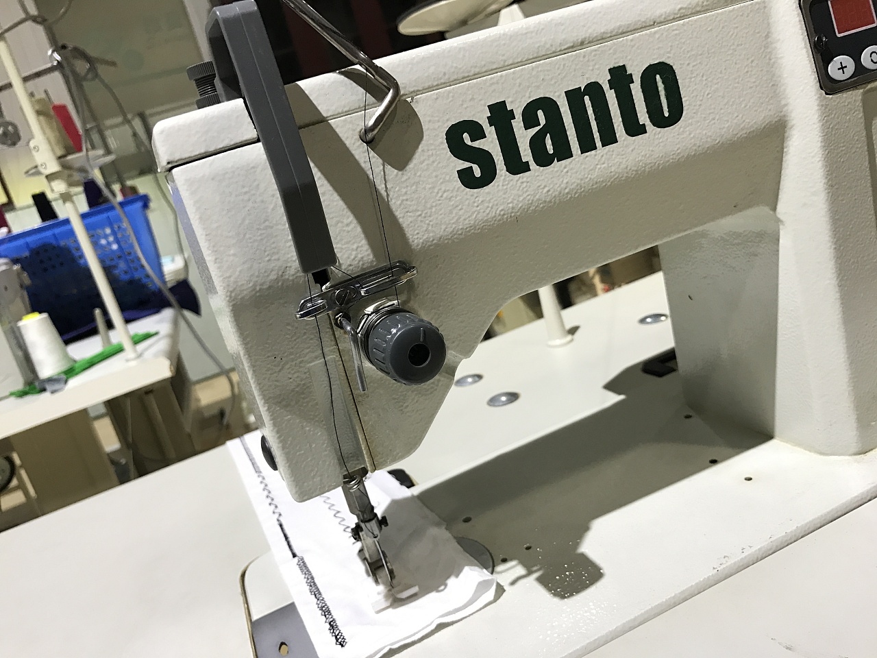 思坦途20u电脑花样机花样三角针万能绣花机特种机