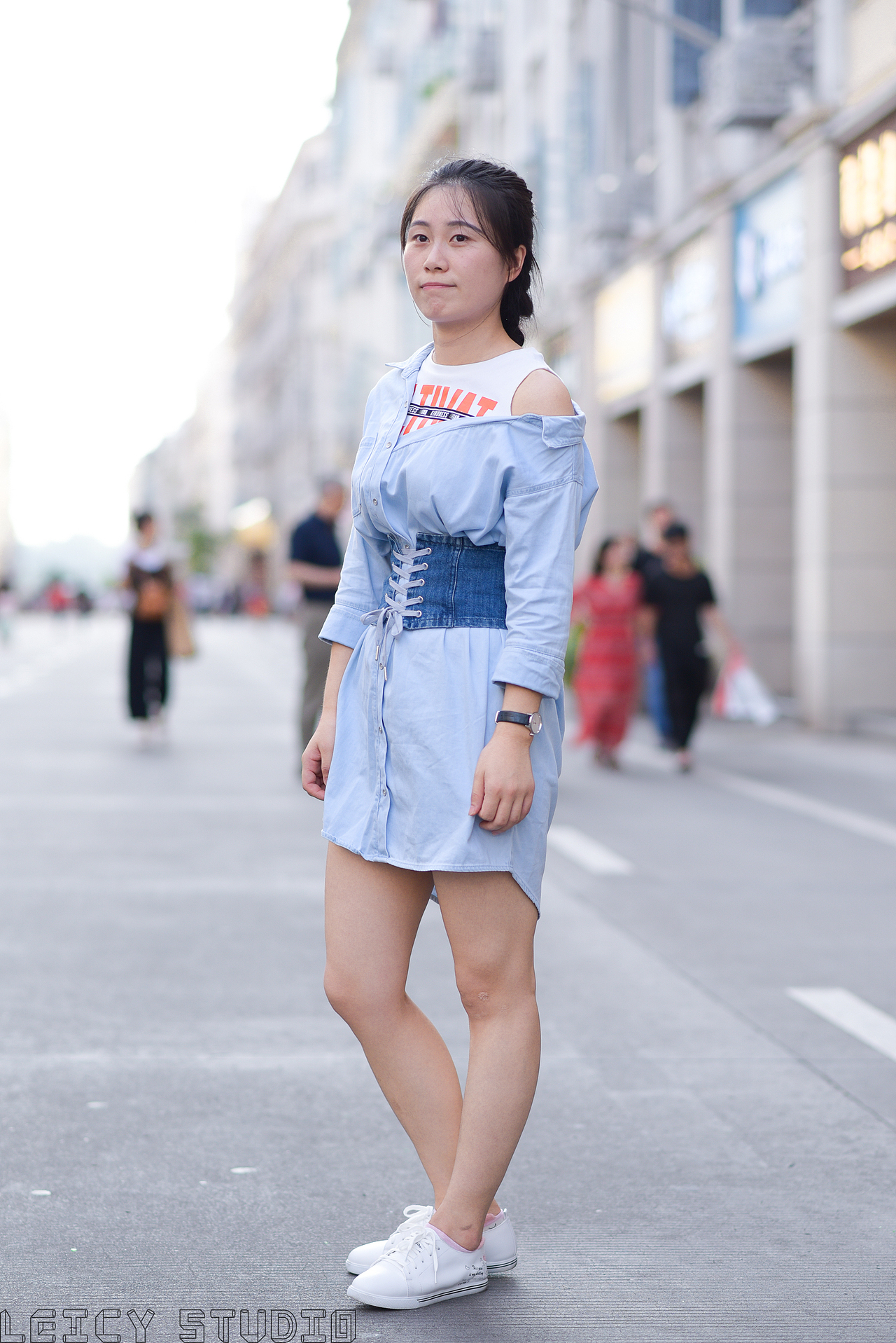 路人拍摄计划【第4期】18.06.15 福建.厦门.中山路（图ZMTIyMDk3OTI4） - 人像摄影 - 站酷设计师Leicy原创素材 - 站酷ZCOOL