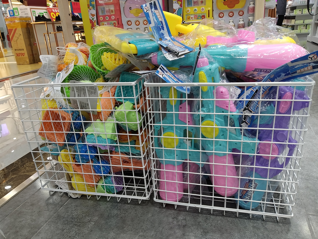 诺米货架NOME货架名创优品十元百货店的发展前景（图ZMTY1ODQ4MTMy） - 其他工业/产品 - 站酷设计师广州大唐展示道具原创素材 - 站酷ZCOOL