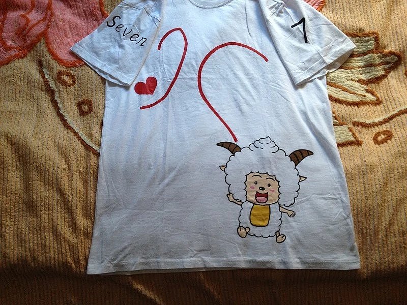 手绘T恤（图ZNjM5NDMyOTY=） - 工艺品设计 - 站酷设计师W_X_L_原创素材 - 站酷ZCOOL