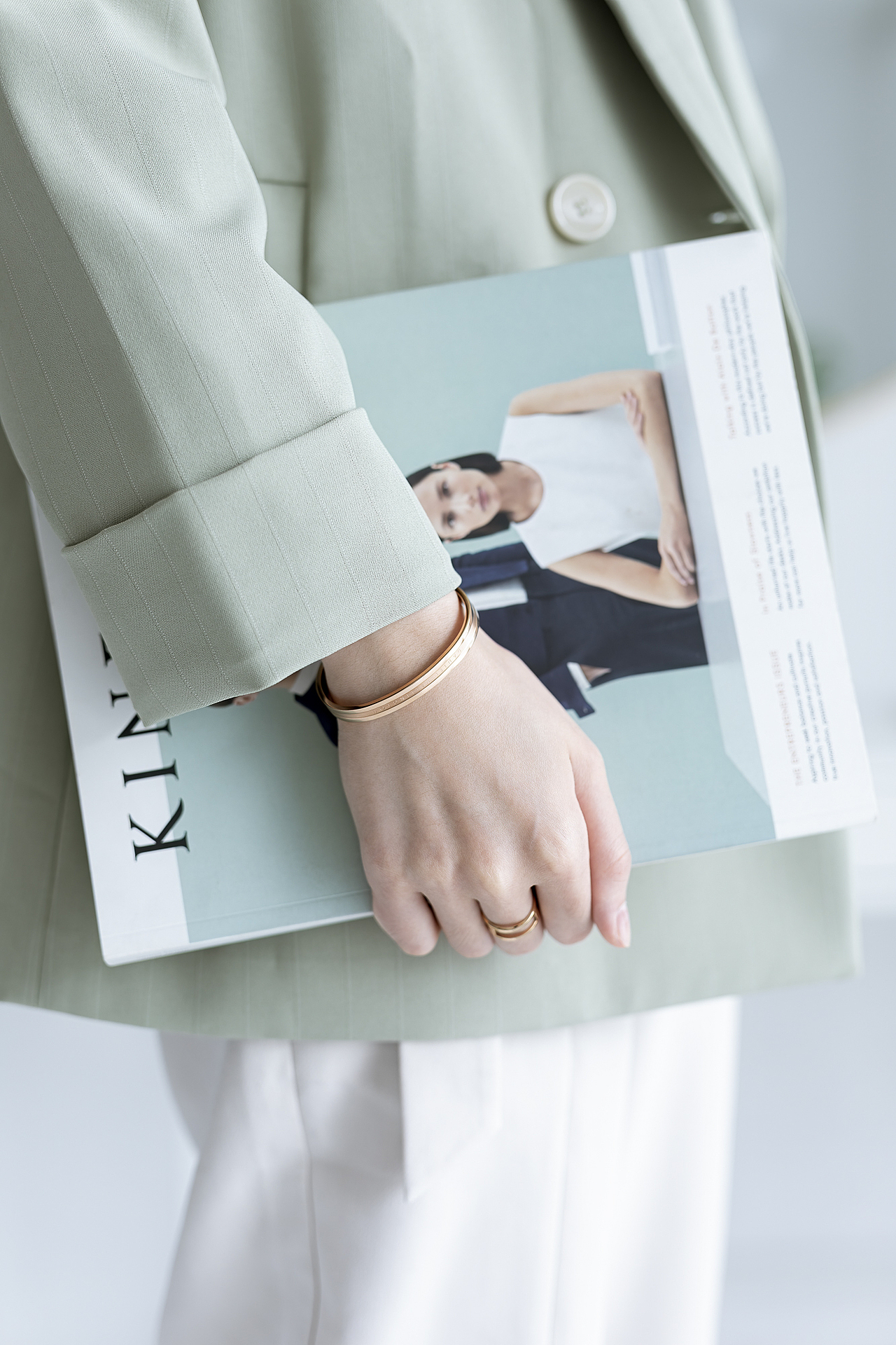 随手拍丨Daniel Wellington 丹尼尔惠灵顿 戒指 手镯（图ZMjMxOTQzODQ4） - 产品摄影 - 站酷设计师白底图原创素材 - 站酷ZCOOL