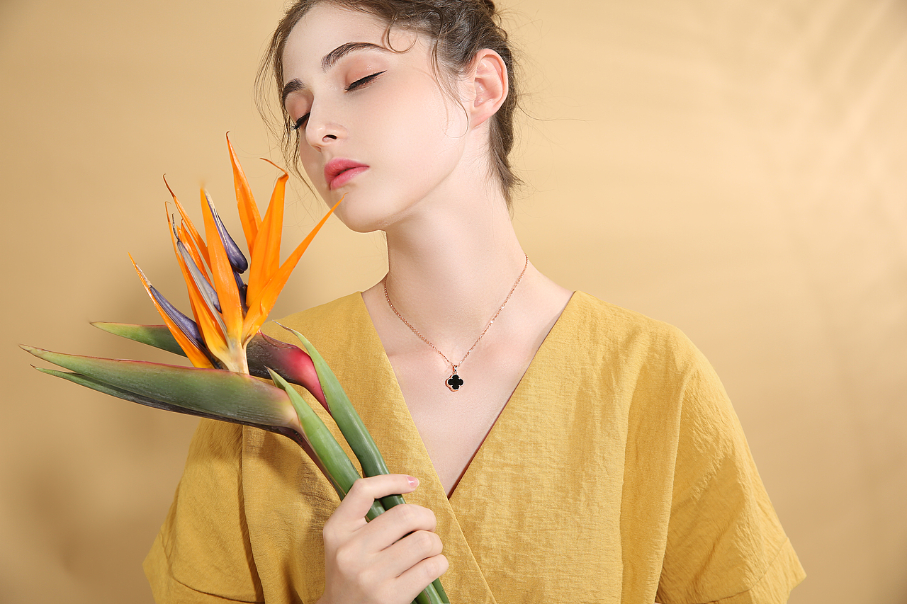 四叶草项链精修（图ZMTgxMjE1ODQw） - 其他 - 站酷设计师爱思考的鱼0227原创素材 - 站酷ZCOOL