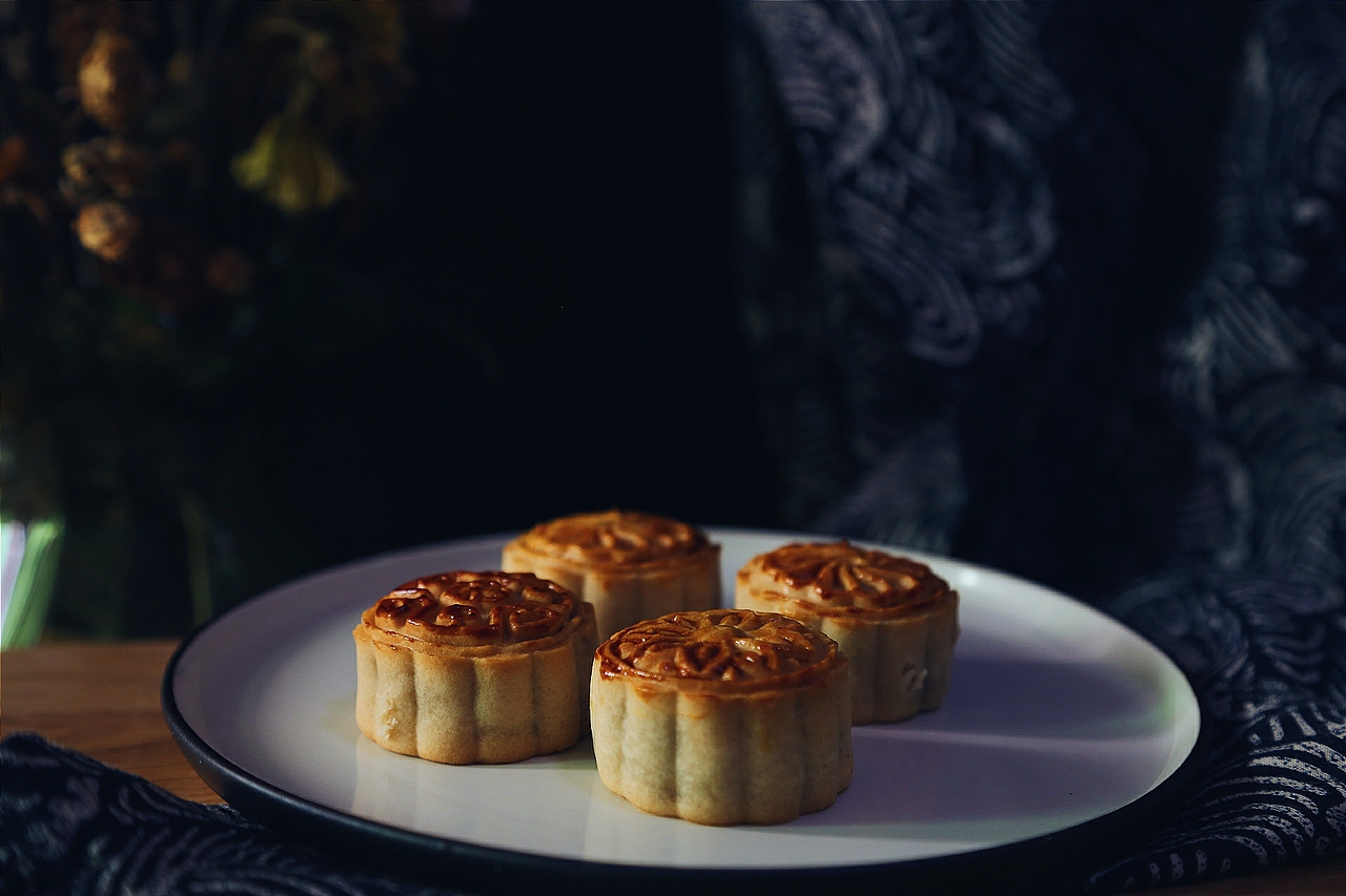 中秋自制月饼（图ZNTc4MTc3Mjg=） - 产品摄影 - 站酷设计师张雷09170529原创素材 - 站酷ZCOOL