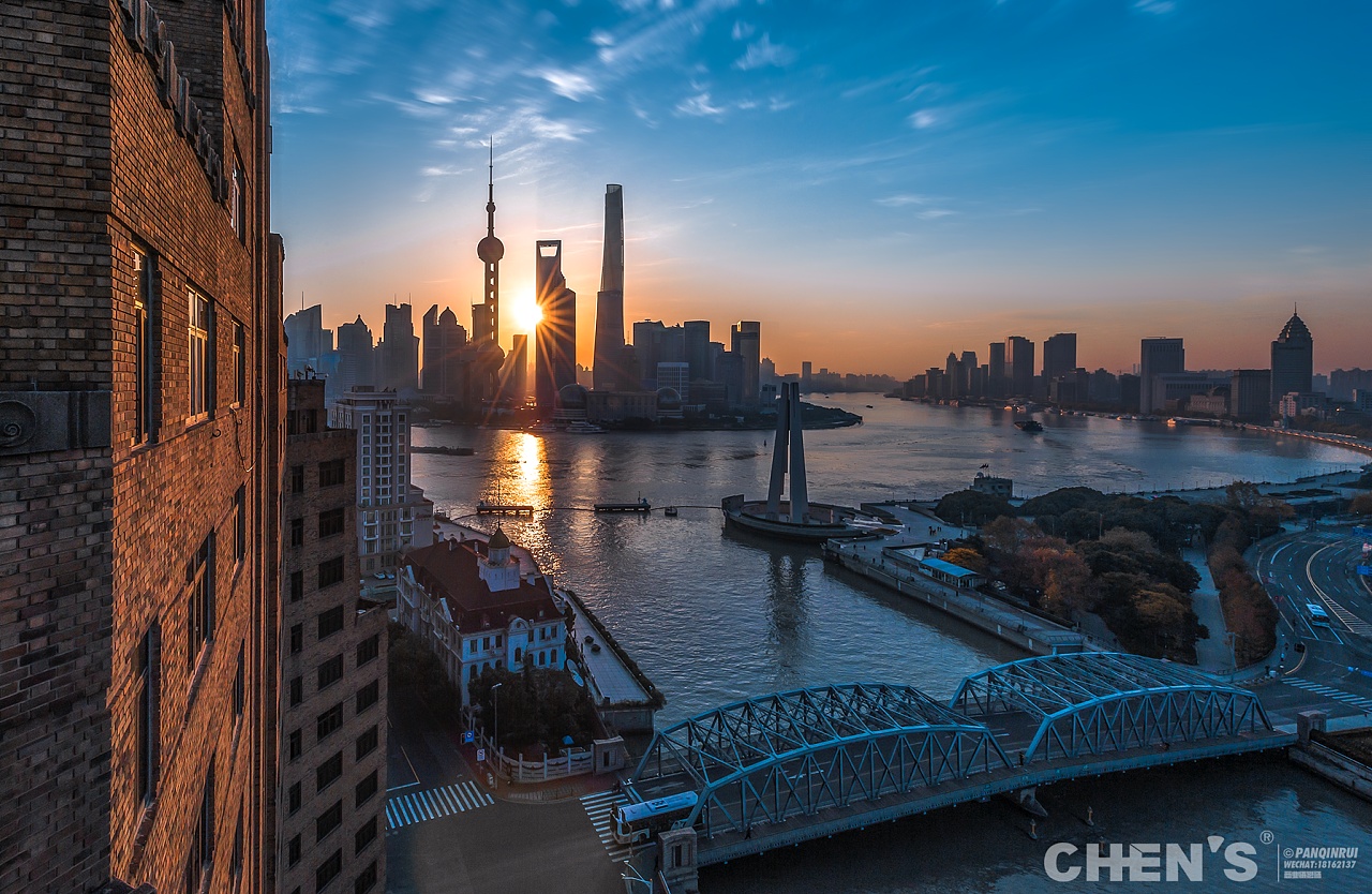 上海三件套大厦与东方明珠塔|ZZXXO