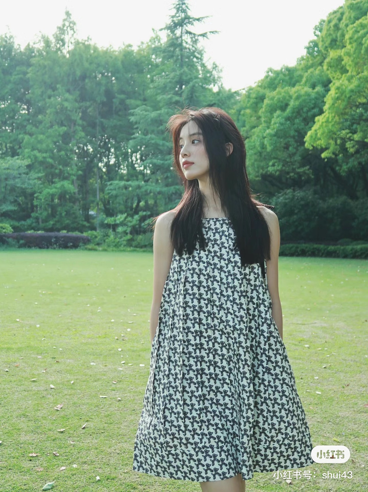 收藏的一些拍照姿势（女生）（图ZMzc2NDAyMzk2） - 人像摄影 - 站酷设计师Z93222229原创素材 - 站酷ZCOOL