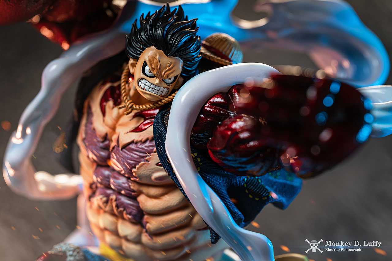 lufy四档大猿王枪雕像摄影