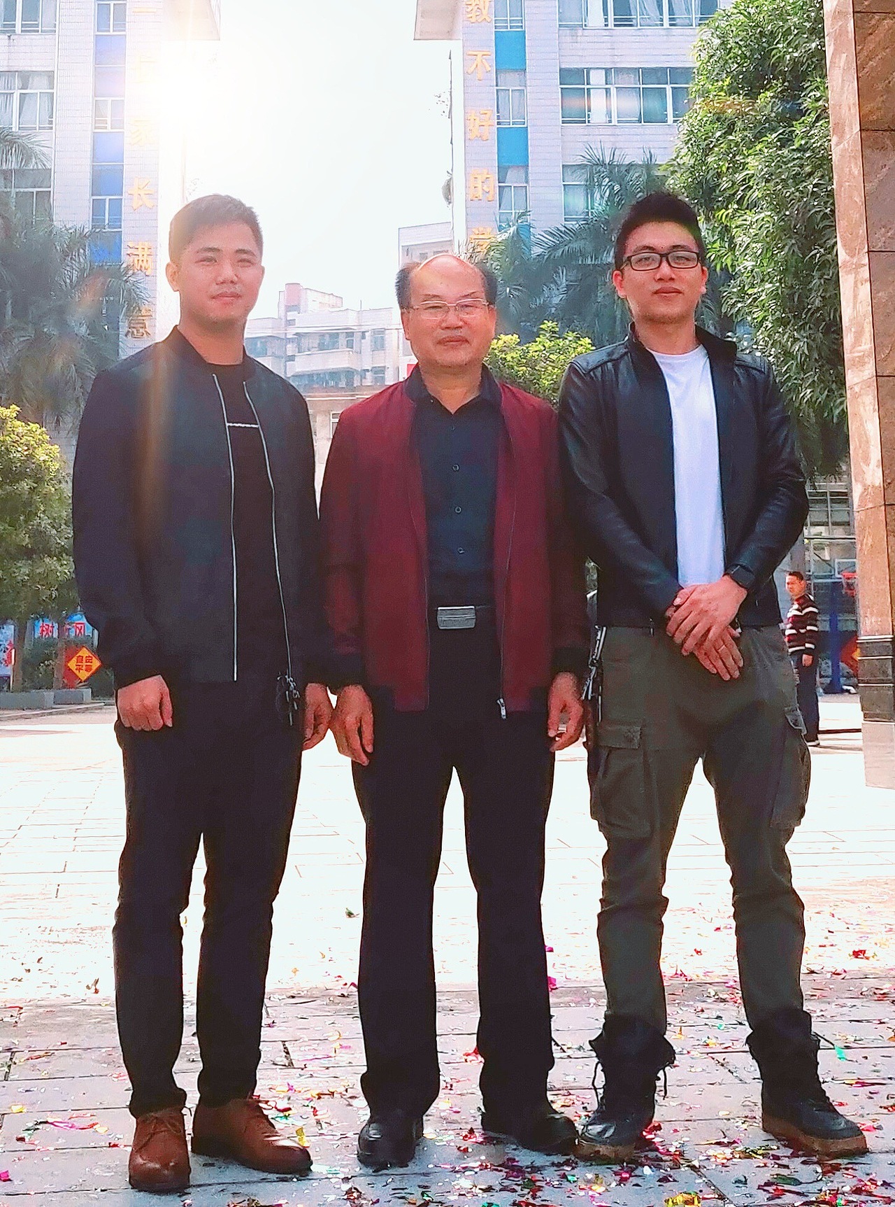 廉江二中校门设计