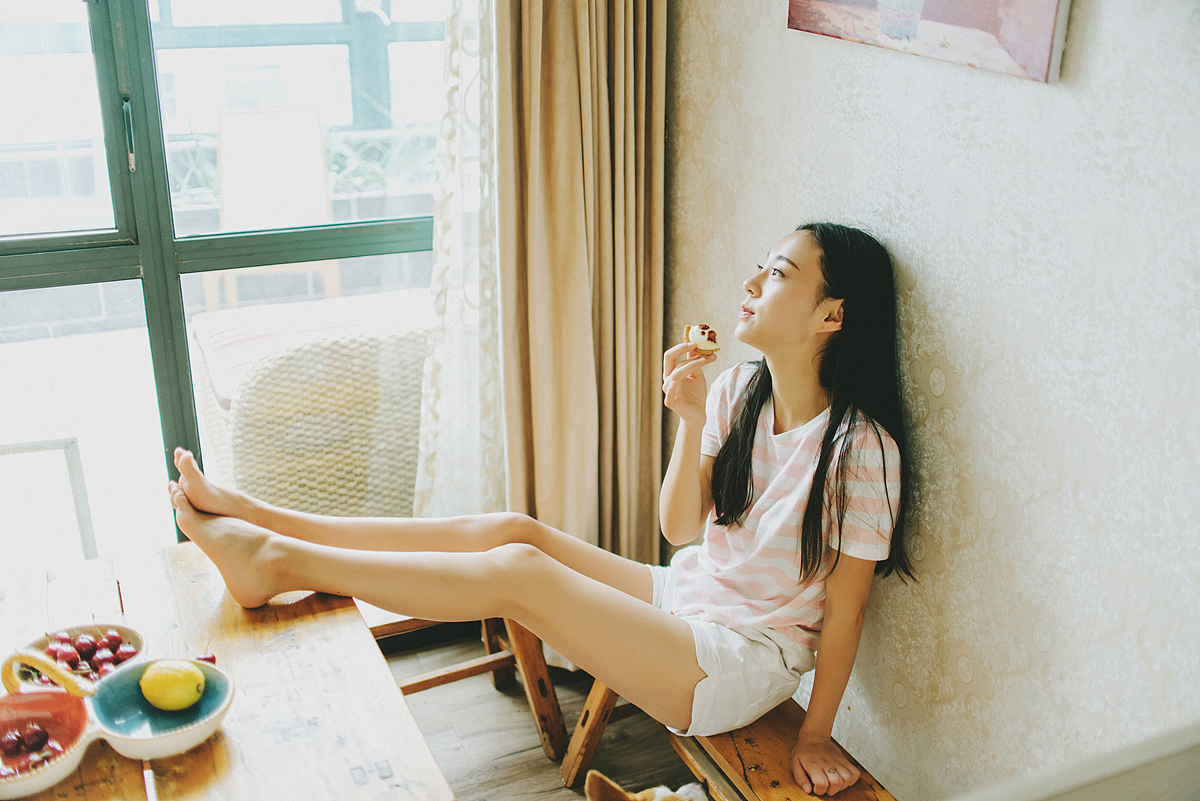 把你的心事说给我听,虽然我不能回答你,但我会陪在你的身边。