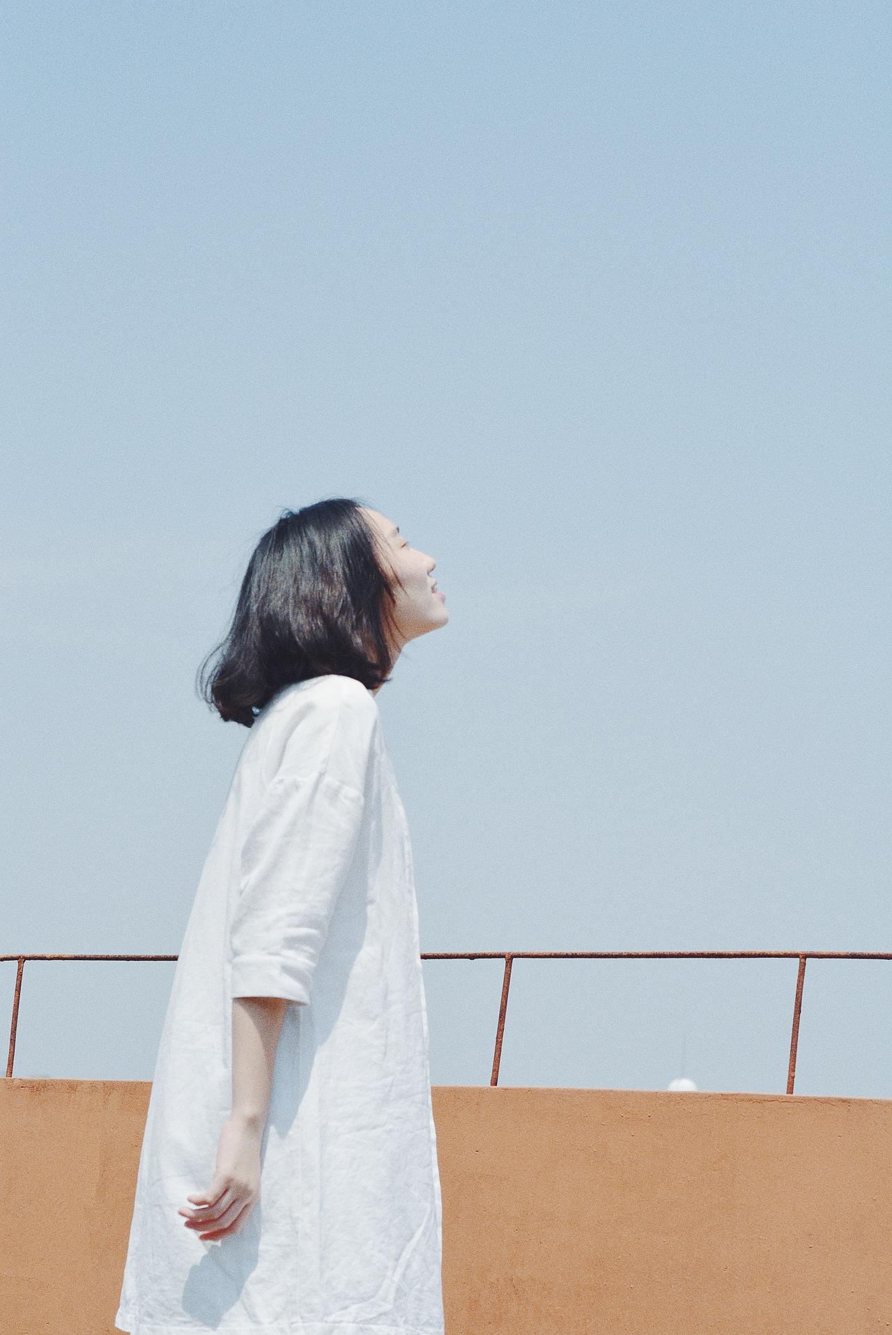 似夏天（图ZNDYxNDEyNjA=） - 人像摄影 - 站酷设计师北鲸镇原创素材 - 站酷ZCOOL