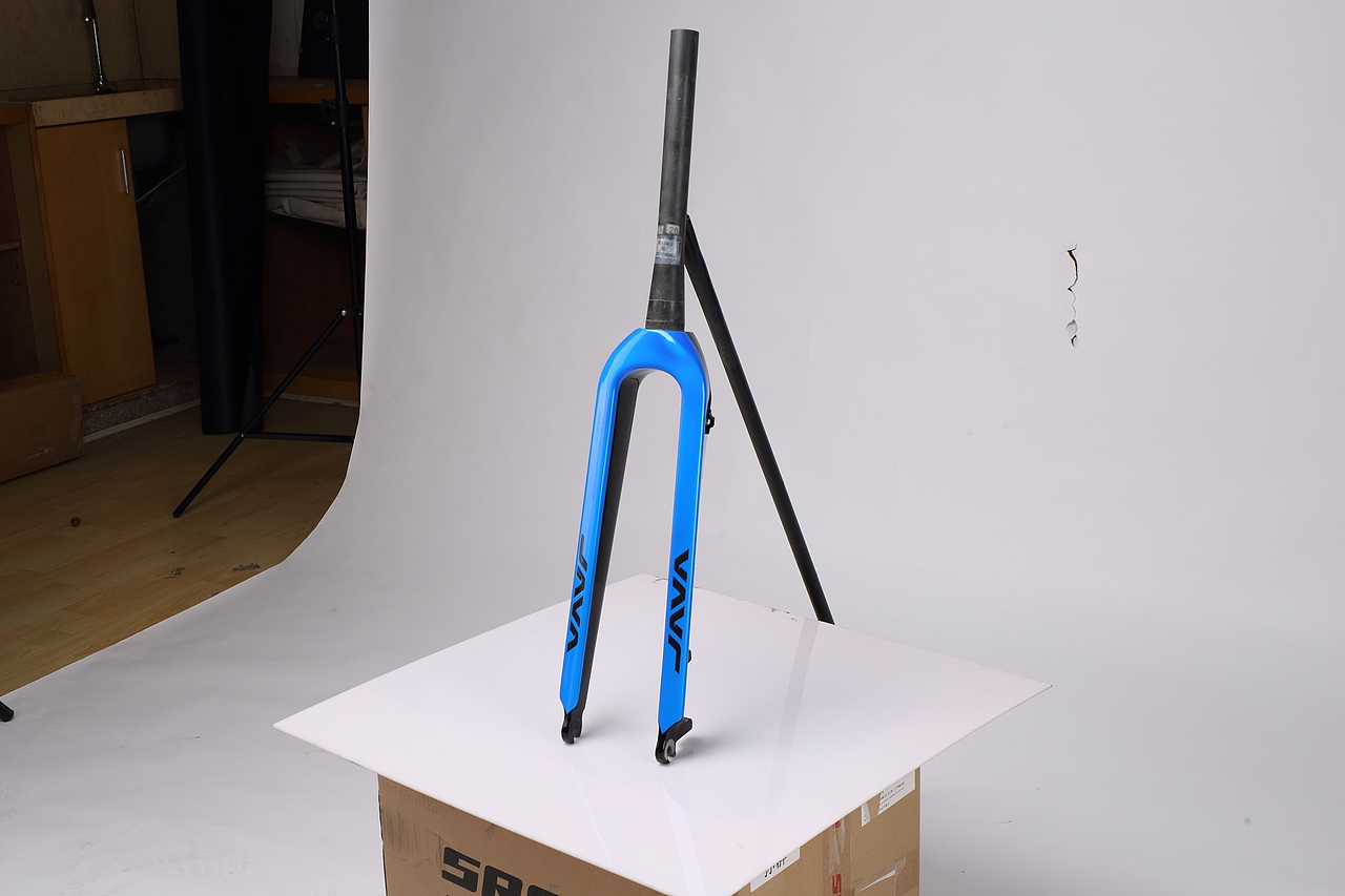 阿里巴巴-客户前叉拍摄-影前布光效果（图ZMTI5MzQxNzQ0） - 产品摄影 - 站酷设计师luos1990ebo320原创素材 - 站酷ZCOOL