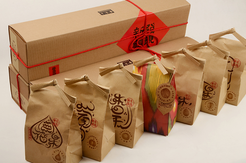 容品牌:“舌尖上”品牌农产品系列包装及精品卖场设计(图ZOTUzMTQxNjA=) - 品牌 - 站酷设计师容品牌原创素材 - 站酷ZCOOL