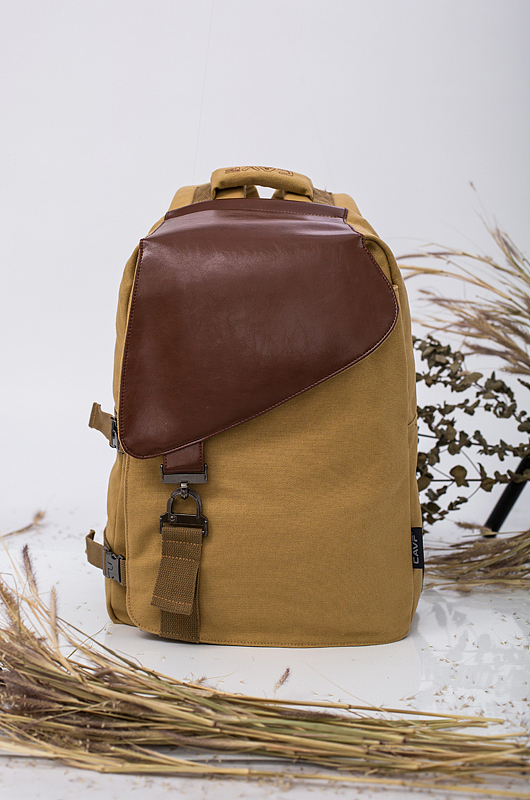 一款西部牛仔风格的包包