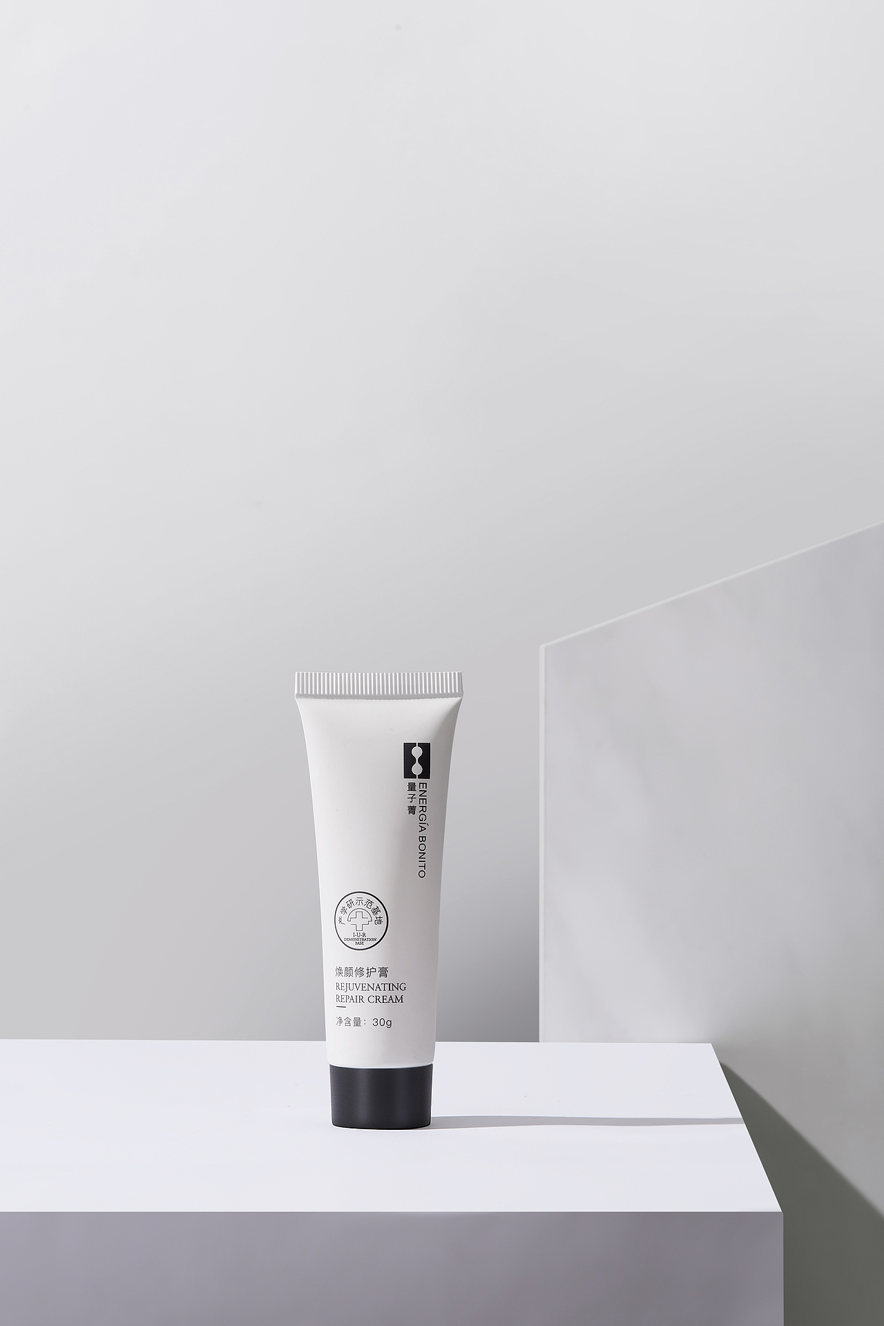 护肤品（图ZMTg5MzAxOTI0） - 产品摄影 - 站酷设计师fanny君原创素材 - 站酷ZCOOL