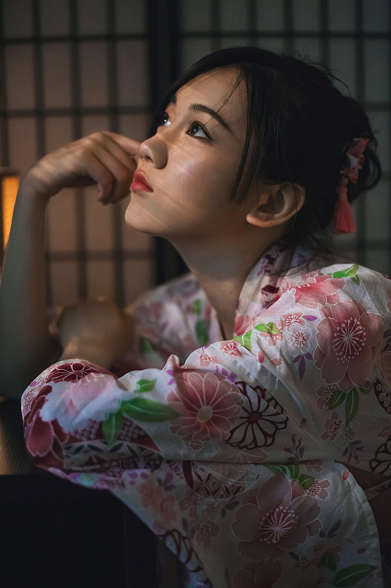 金鱼花火（图ZODE5NzUxNzY=） - 人像摄影 - 站酷设计师midy有岸原创素材 - 站酷ZCOOL