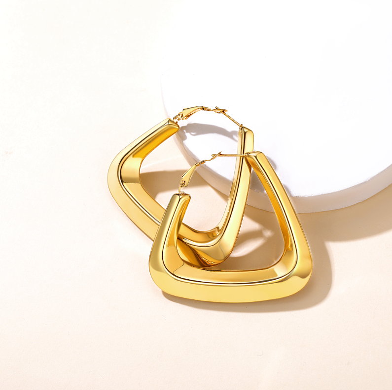 珠宝首饰修图（图ZMTg4NzE3ODEy） - 产品摄影 - 站酷设计师KISS烧鸡翼原创素材 - 站酷ZCOOL