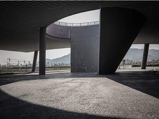 汽车设计背景图和HDRI案例分享：现代城市建筑