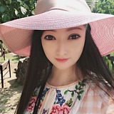 画册设计猫小烟的头像