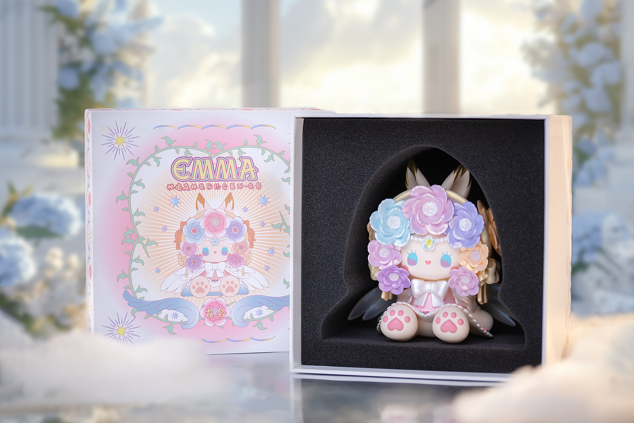 潮玩大娃拍摄-《EMMA-花昼》