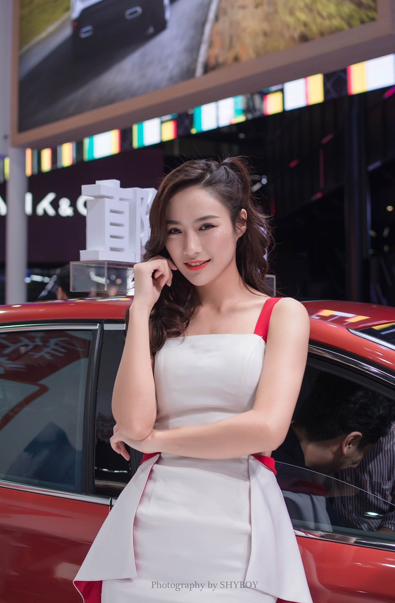 广州车展（图ZOTc1MzQ0ODQ=） - 人像摄影 - 站酷设计师腼腆小子原创素材 - 站酷ZCOOL