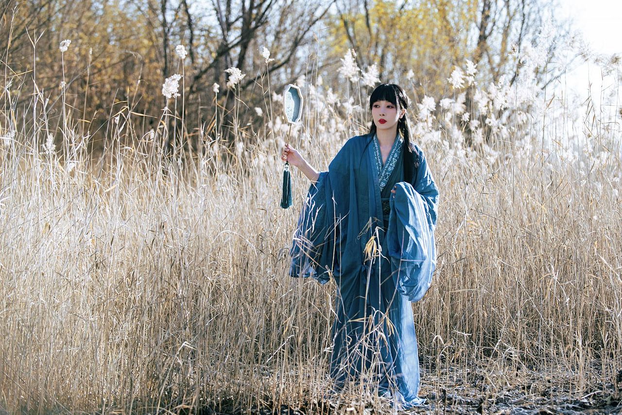 芦花深处（图ZMzU1NzUwOTky） - 人像摄影 - 站酷设计师摄影爱好者江枫原创素材 - 站酷ZCOOL