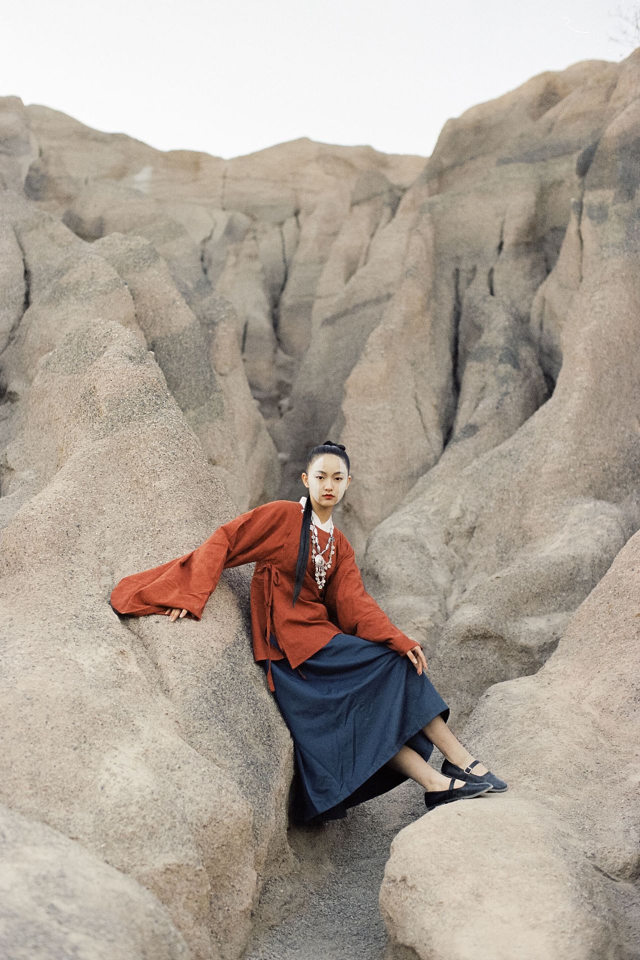 见山（图ZMjMyMjI3MTE2） - 人像摄影 - 站酷设计师野犬七原创素材 - 站酷ZCOOL