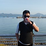 有趣兔兔的头像