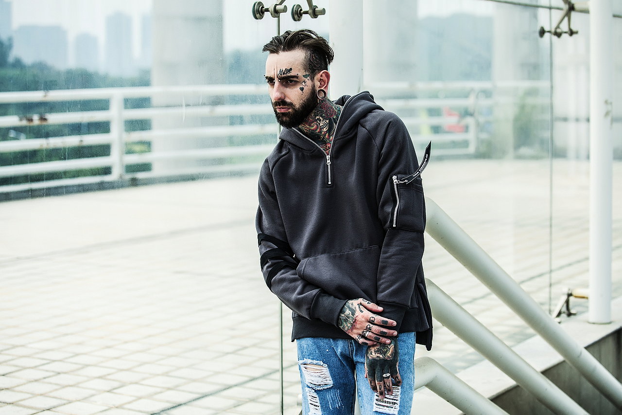 服装拍摄工业风