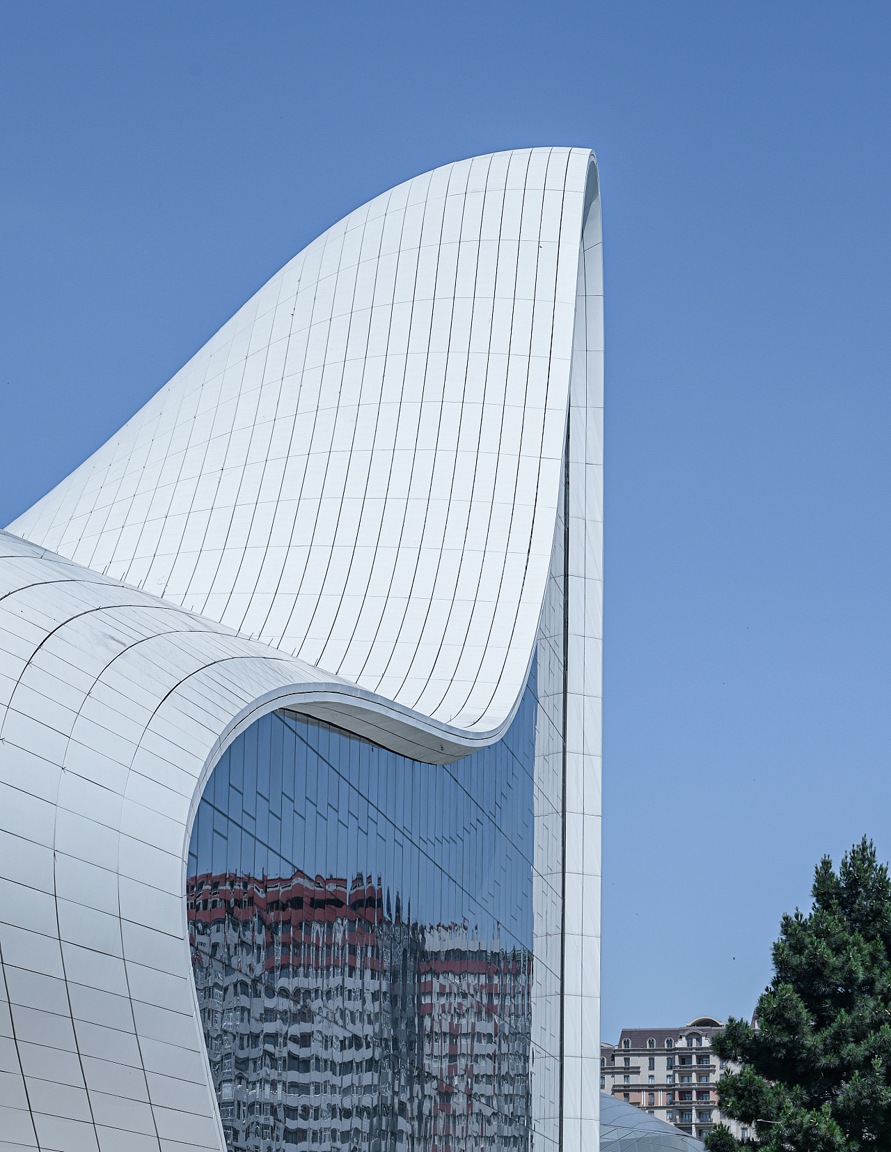King Abdullah II House of Culture & Art – Zaha Hadid Architects
