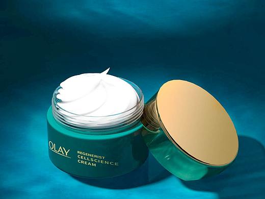 C4D化妆品场景练习