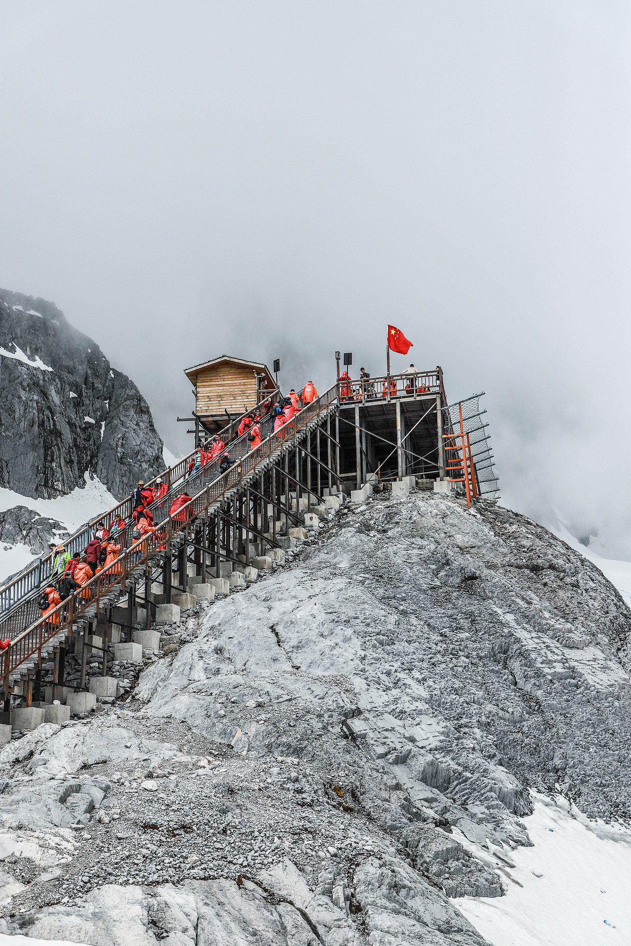 玉龙雪山 石林游