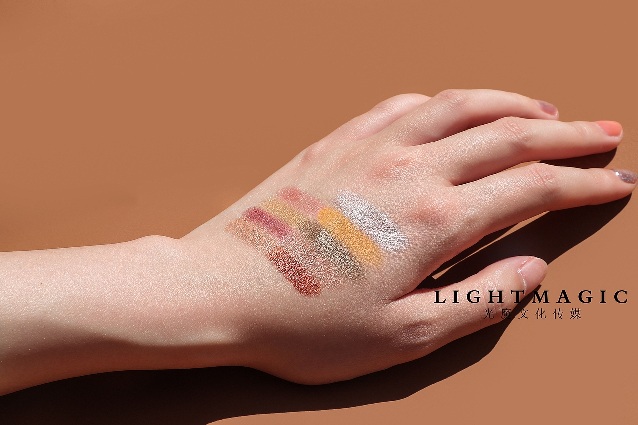 星眸璀璨25色眼影（图ZMjU1MTU1MTM2） - 产品摄影 - 站酷设计师一起吹过的晚风原创素材 - 站酷ZCOOL