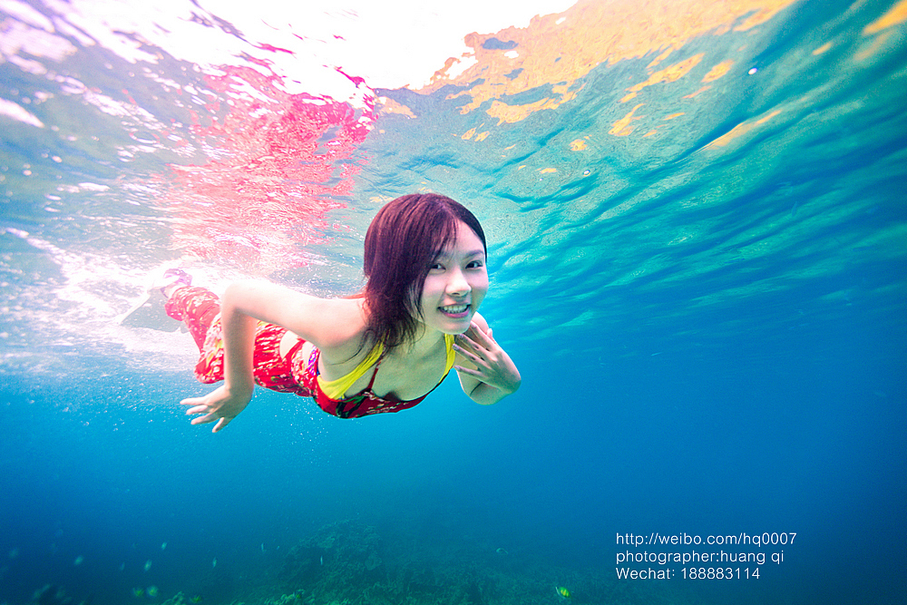 水下摄影（图ZNDUxNTY3MzI=） - 人像摄影 - 站酷设计师摄影师黄棋原创素材 - 站酷ZCOOL
