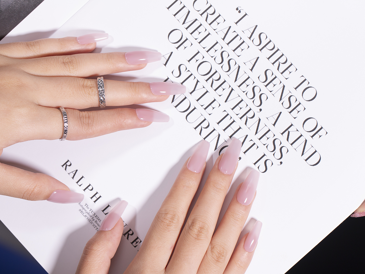 美甲 手摸（图ZMzEzMDM4MDAw） - 产品摄影 - 站酷设计师水货摄影师原创素材 - 站酷ZCOOL