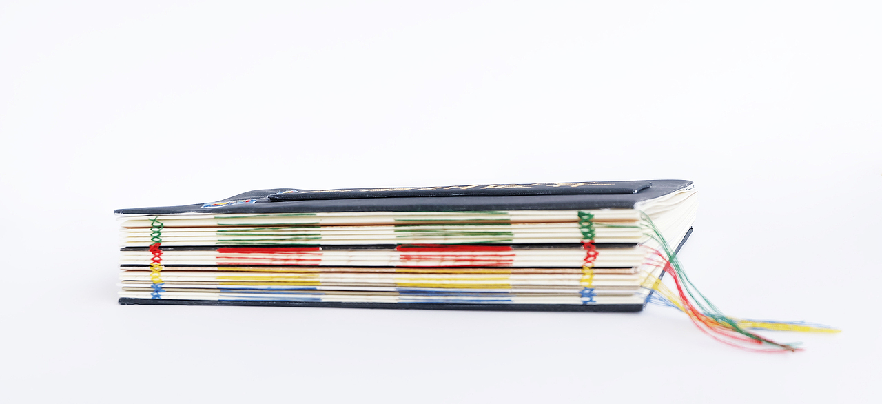 《西藏生死书》书籍设计（图ZNjMzNDE2OTY=） - 书籍/画册 - 站酷设计师涂半仙123原创素材 - 站酷ZCOOL