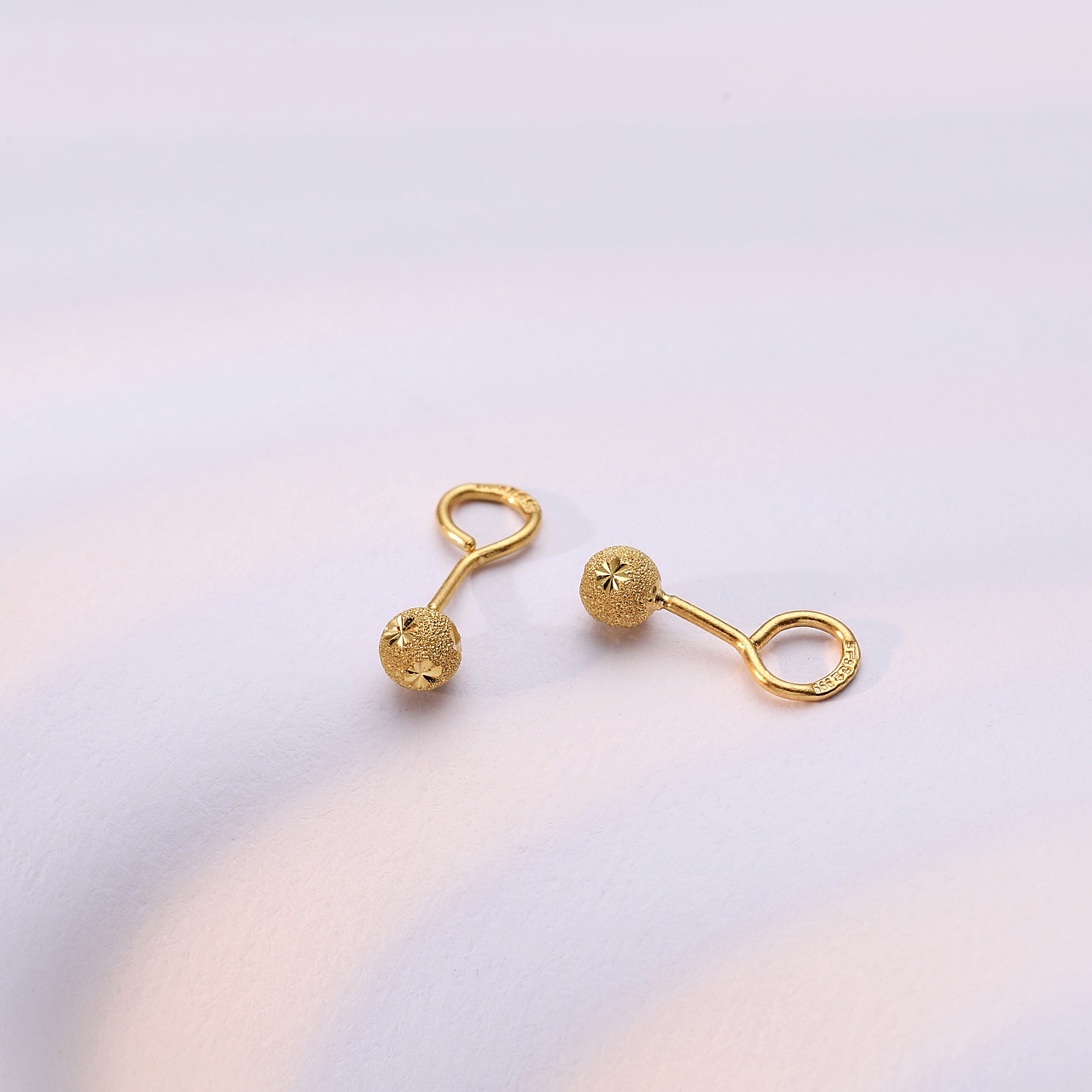 黃金模特圖 場景圖拍攝（圖ZMTgzNjk5NzEy） - 產(chǎn)品攝影 - 站酷設(shè)計師杭州攝影原創(chuàng)素材 - 站酷ZCOOL