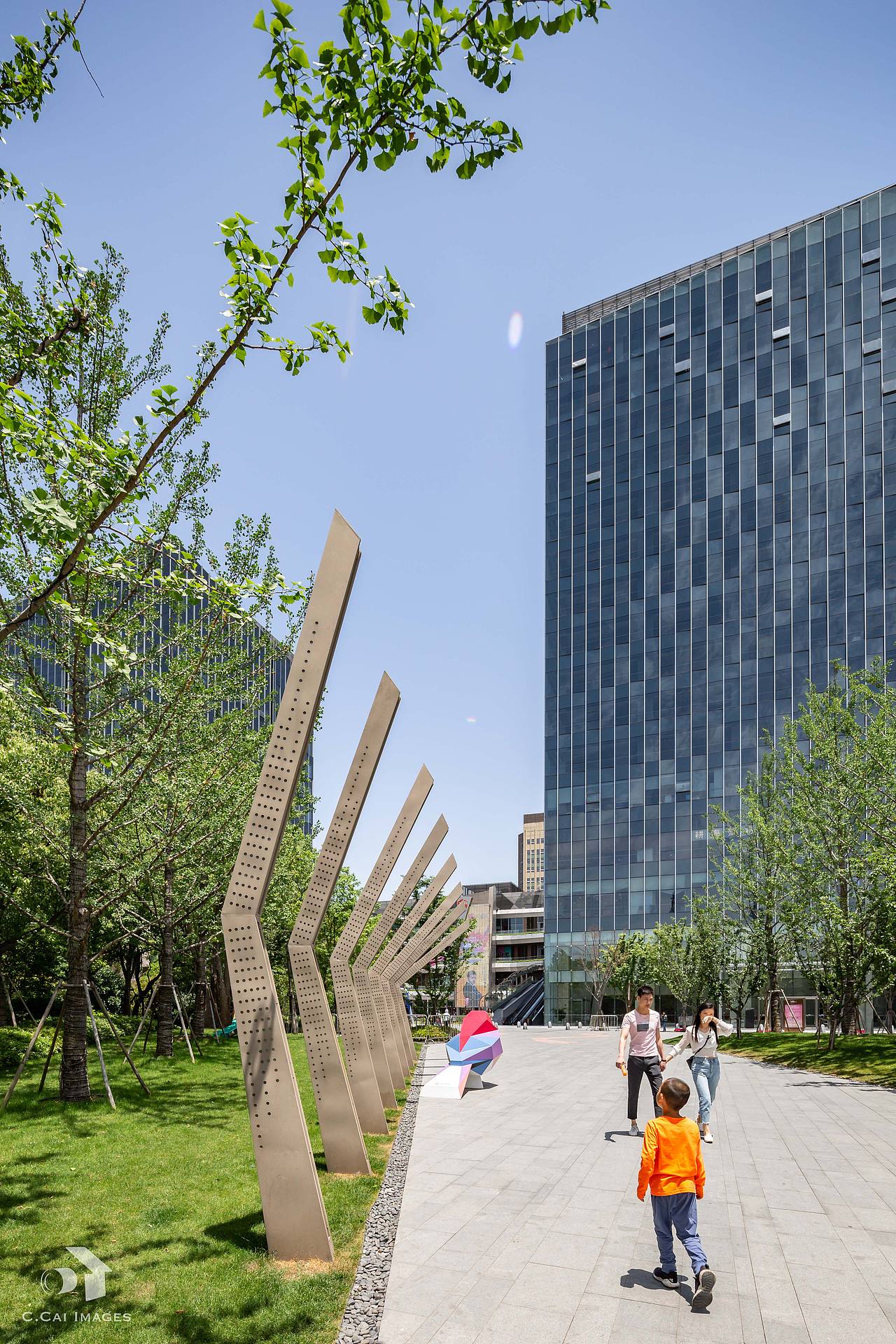 LCM置汇旭辉广场 / Let's Create More By Benoy（图ZMjAwMjkxMTUy） - 环境/建筑摄影 - 站酷设计师像导XiangDao原创素材 - 站酷ZCOOL