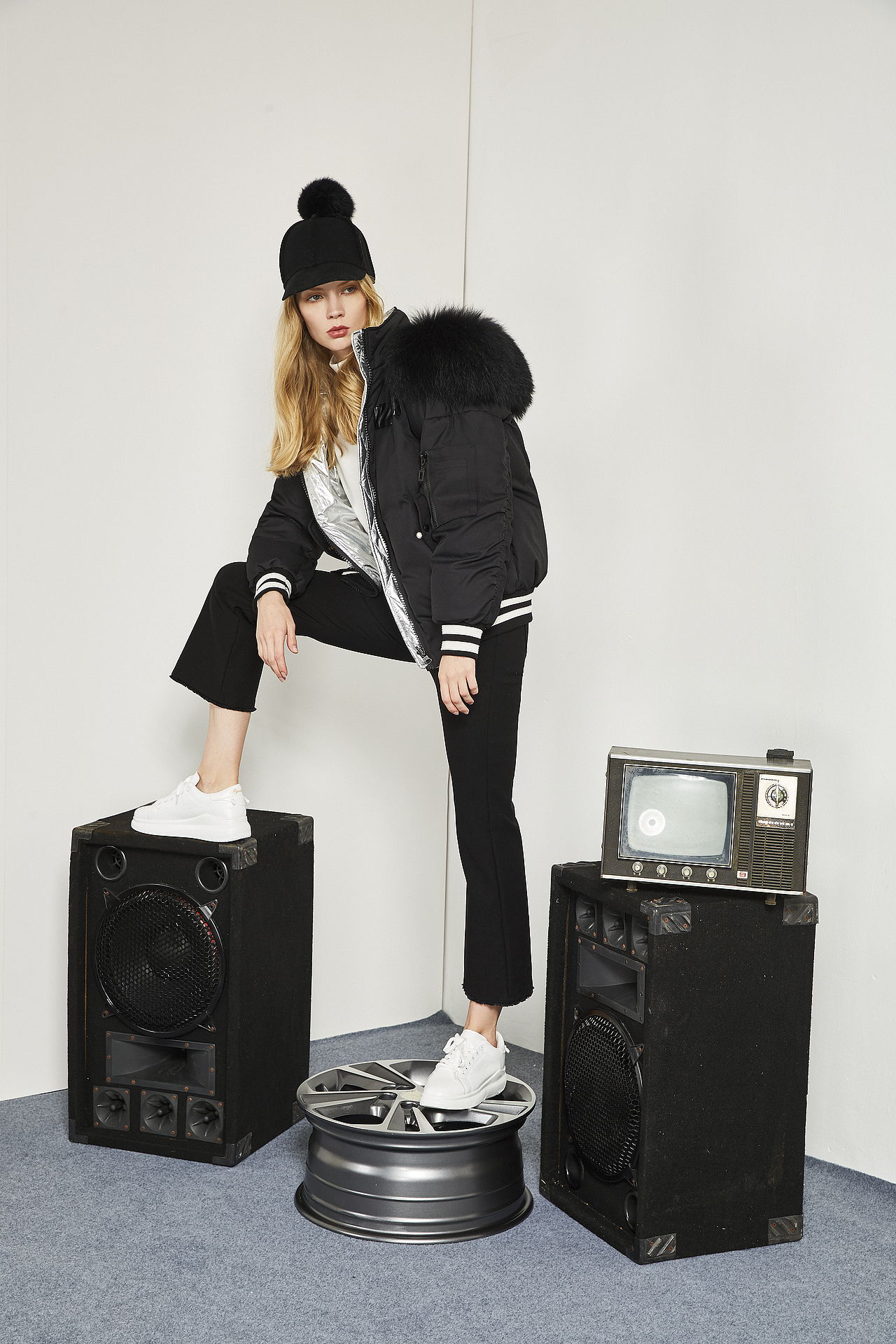 沙与沫 冬装画册