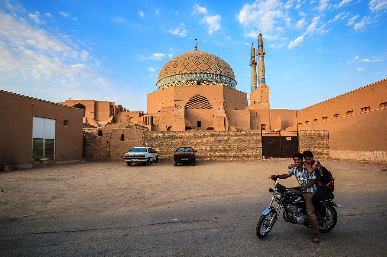 2014/09 伊朗/亚兹德
爱拍照的少年们