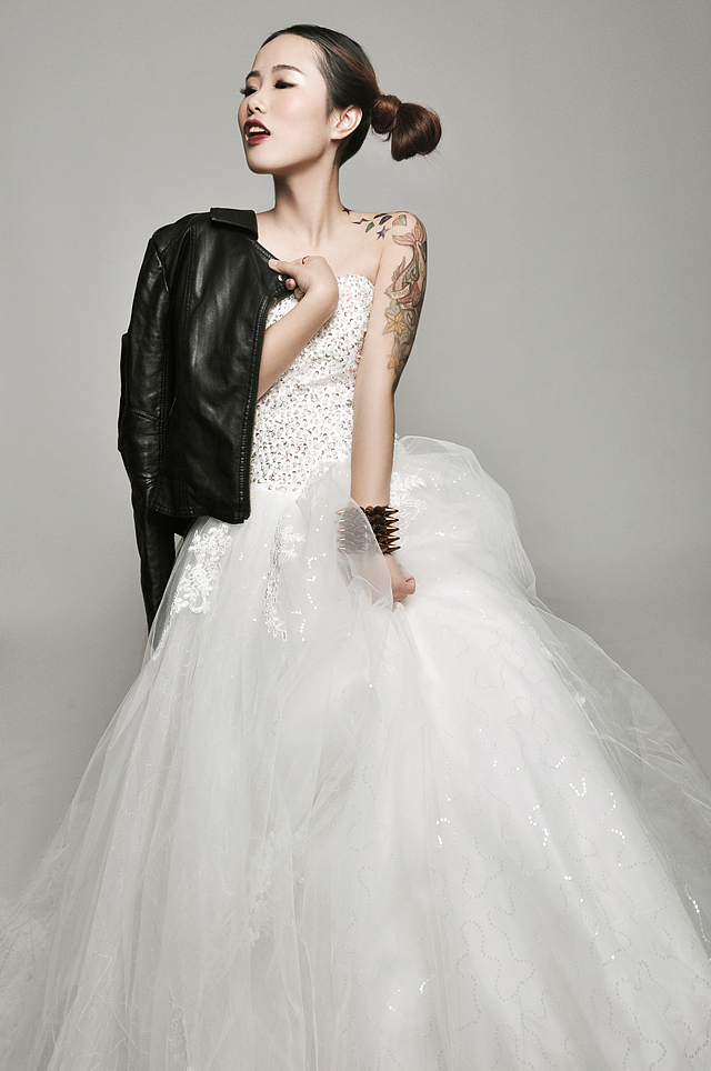 朋克元素玩味婚纱照