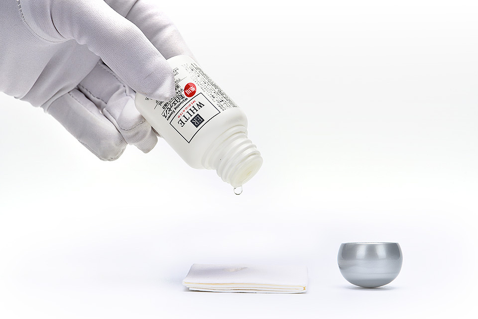 美妆化妆品纯底拍摄